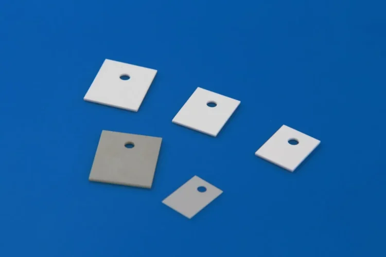 TO-220 Ceramic Insulator Thermal Pads for Power Transistor Heatsink