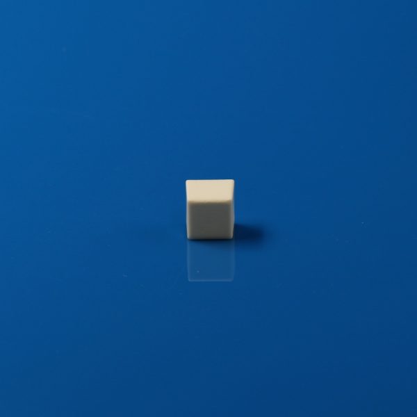 Cube Handleless 99% Alumina High-Temperature Resistant Square Ceramic Crucible - 19.9619.9617.78mm 50PCS (4)