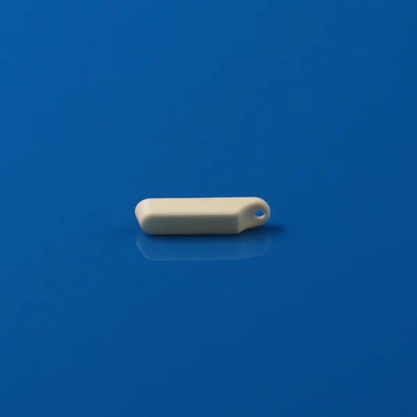 High Purity Al2O3 Corundum Boat with Lifting Hole - 39.969.107.04mm (1)