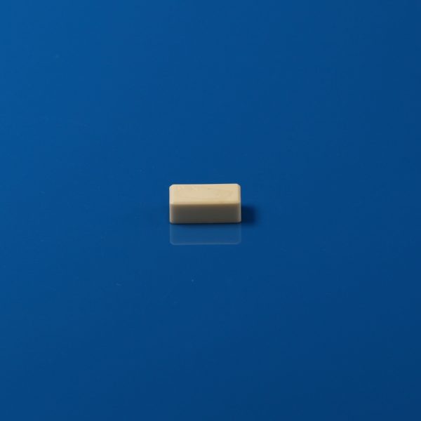 Short Rectangular Crucible Made Of 99% Alumina - 29.8319.8010.02mm 50PCS (2)