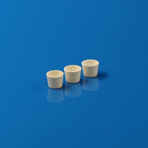 99% Alumina Cup-Shaped Ceramic Crucible - OD21×ID18×H16.3mm (1)