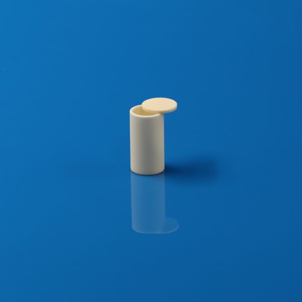 99% Alumina Cylindrical Crucible with Cover Lid- OD19.2×H35.84mm (4)