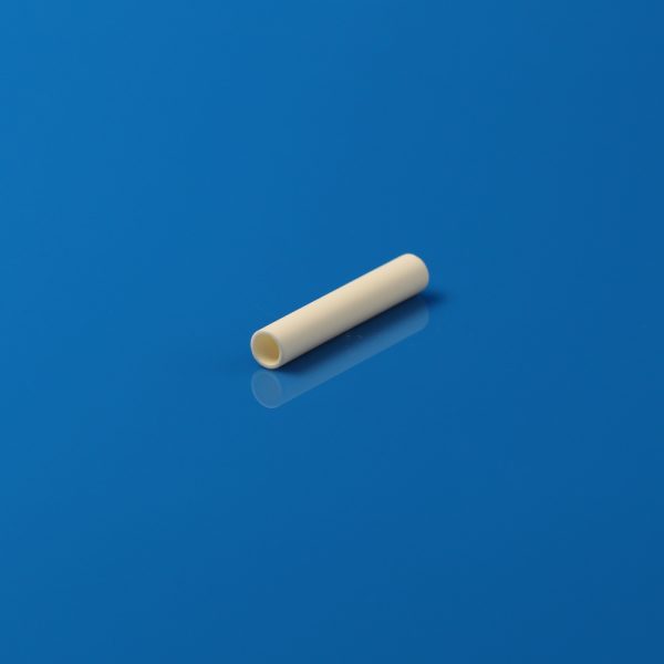 99% Alumina Small Cylindrical Crucibles for Laboratory and High Temperature Applications (6)