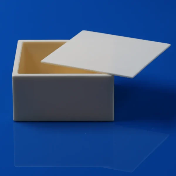 99% Alumina Square Crucible 100×100×50mm with Lid for High Temperature Applications (1)