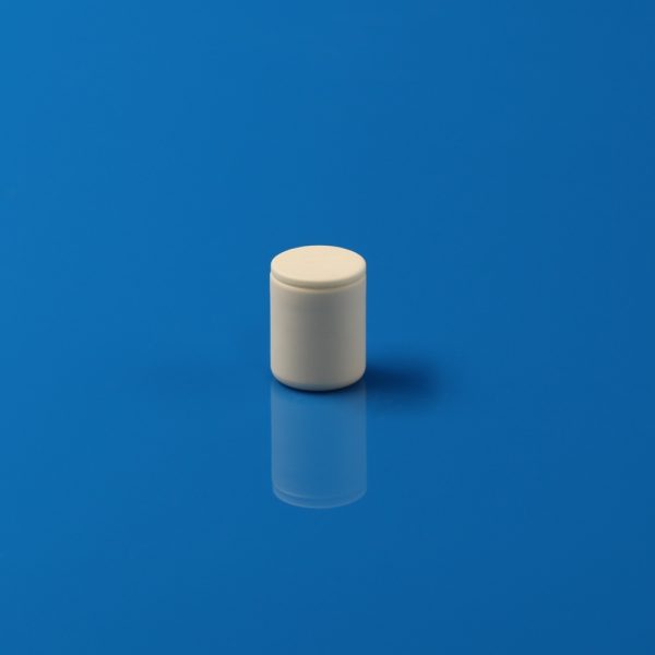 Alumina Threaded Crucible with Screw Lid (2)