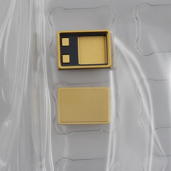 3-Lead Ceramic Surface Mount Package - 15.9×11.38mm SMD-1 (5)