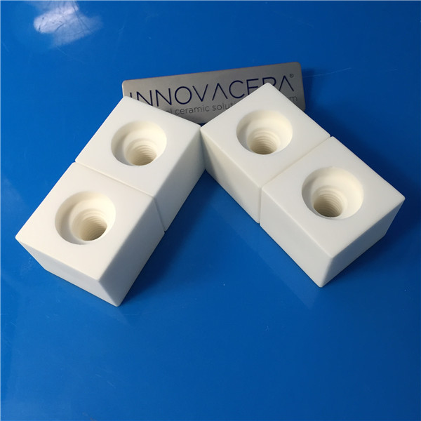 Alumina Ceramic Locating Plates With Screwing Bushing