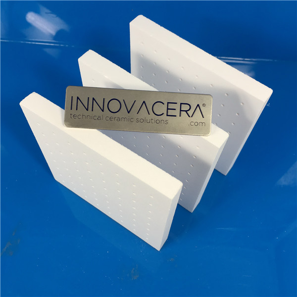 Alumina High Temperature Ceramic Plates With Porous Holes