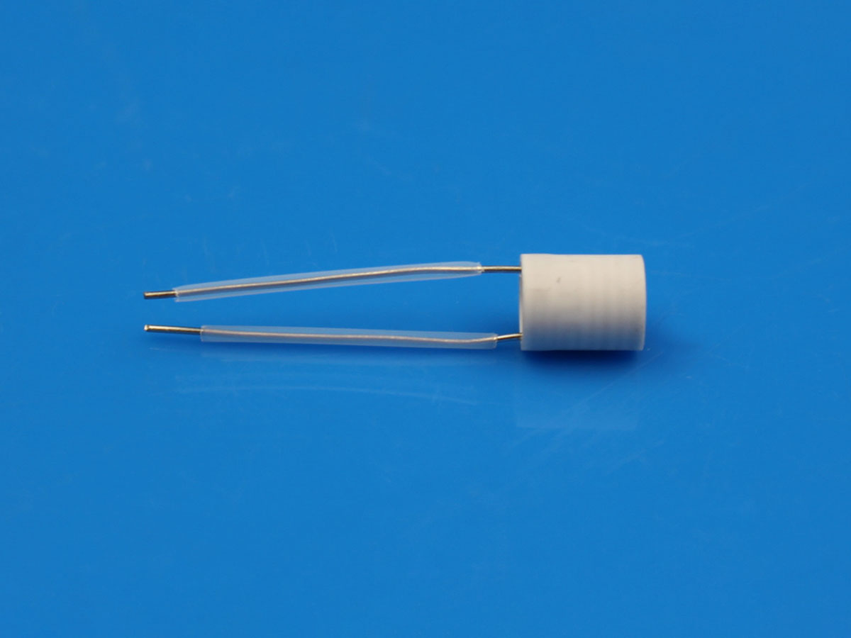 Ceramic heater element