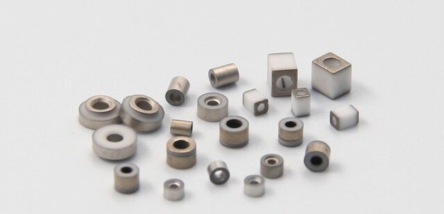 Metallized Ceramic Insulators