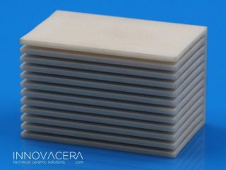 What Are The Differences Between Thermally Conductive Silicone Sheets And Ceramic Heat Sinks