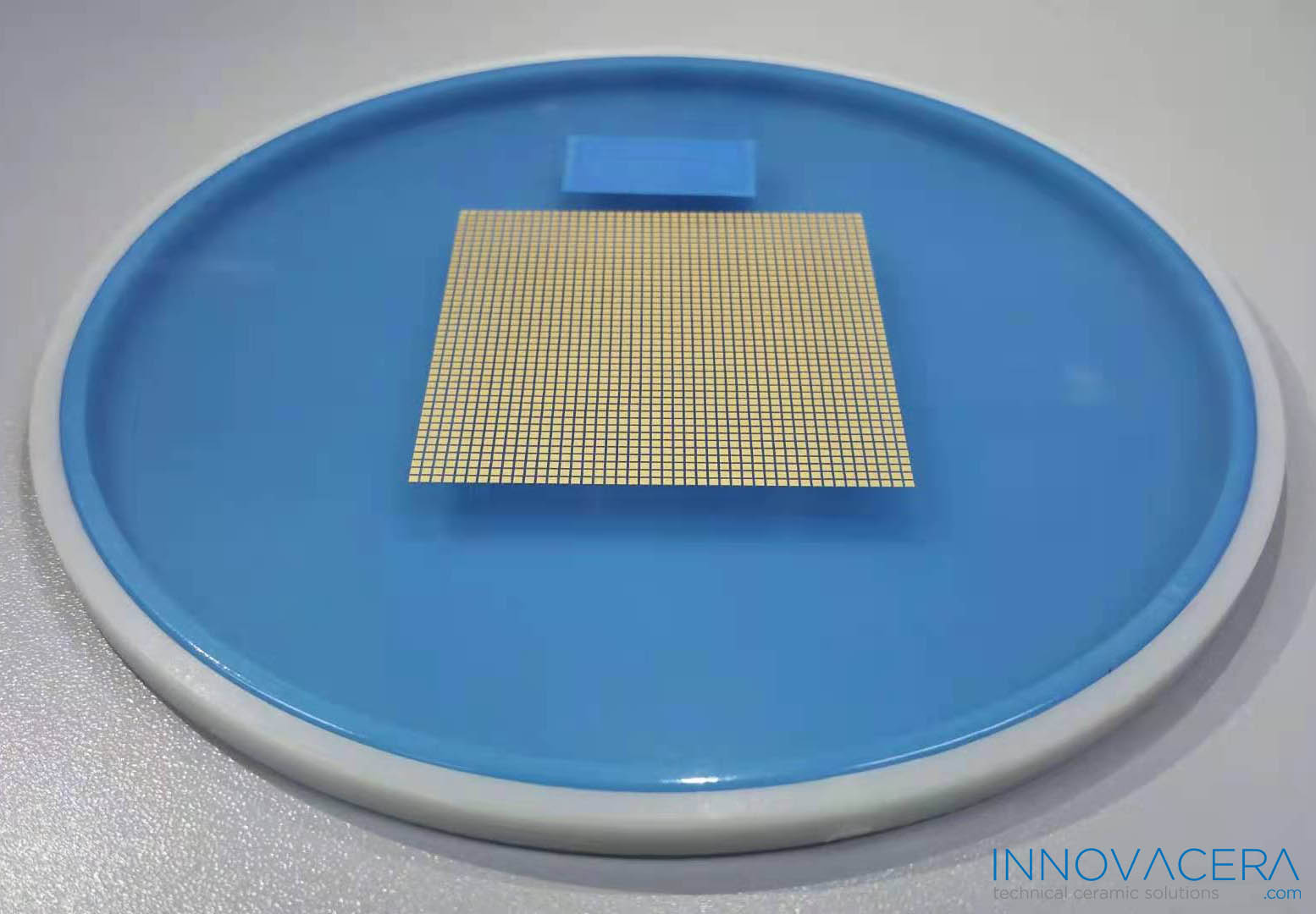 Ceramic Pad with Gold Plating