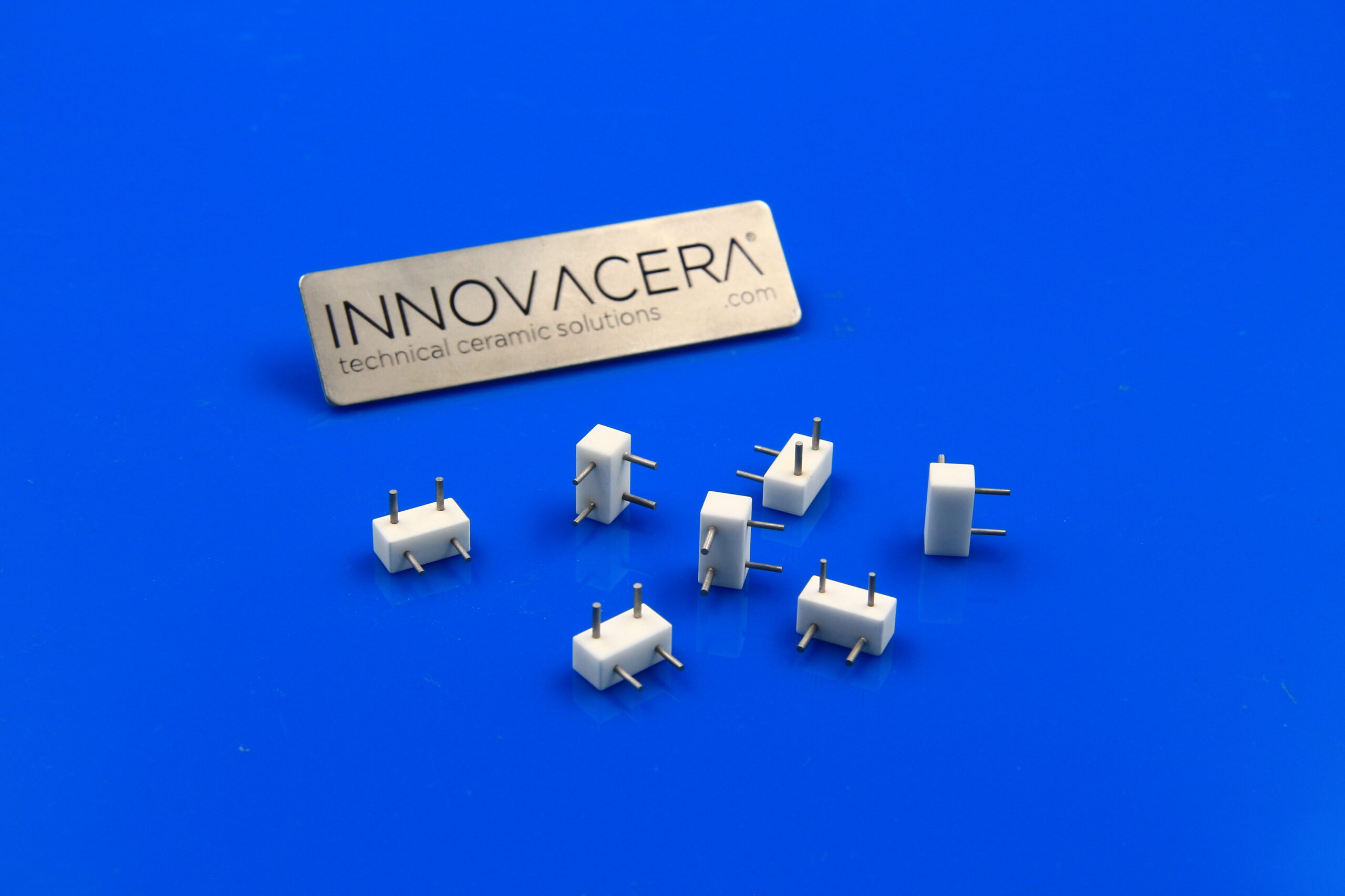 Ceramic Filament Assemblies For Analytical Instruments Components