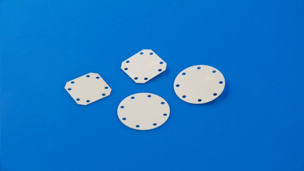 Aluminum nitride ceramic discs & square discs with holes