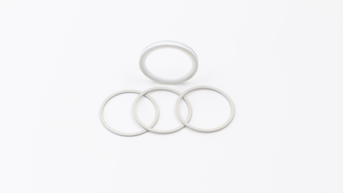 Metallised Ceramic Rings for Image Intensifier Tubes