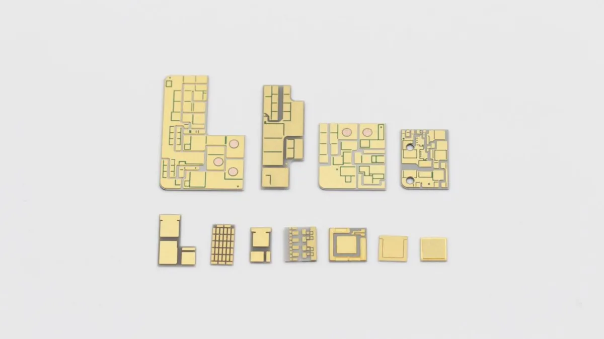 Metallized ceramic circuit board