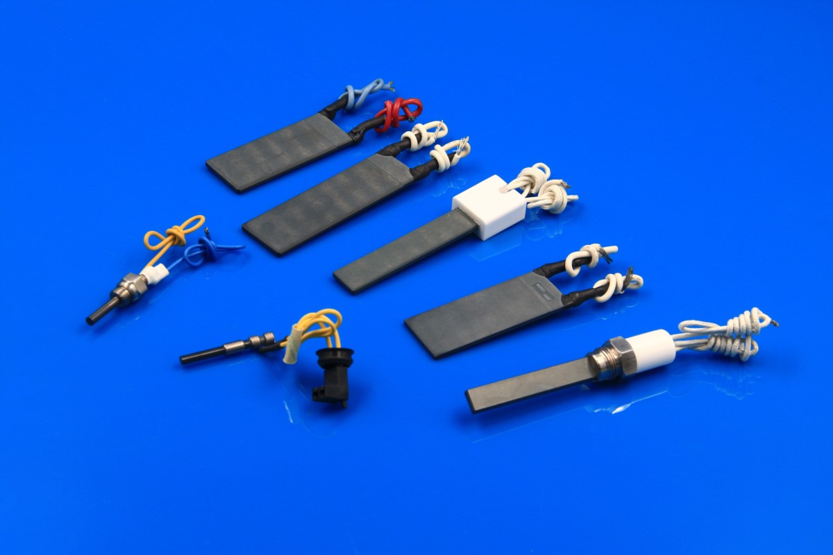 Silicon nitride hot surface igniter