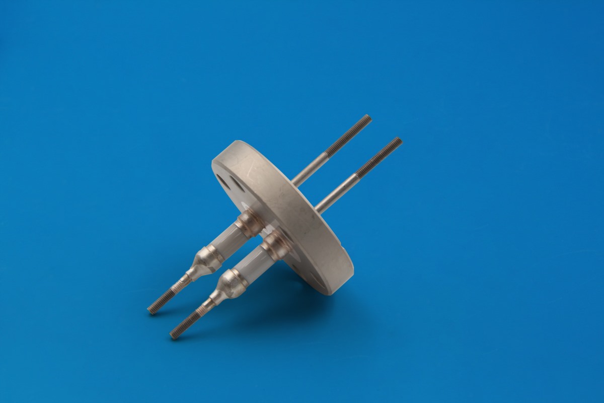 CF25 2 M3 High voltage vacuum feedthrough