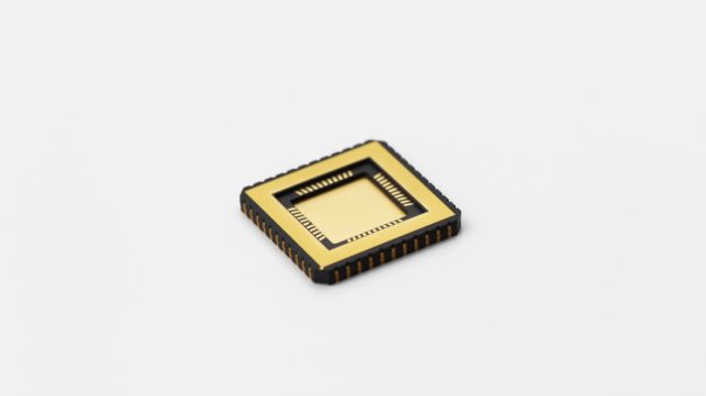 Ceramic Quad No-Lead Package