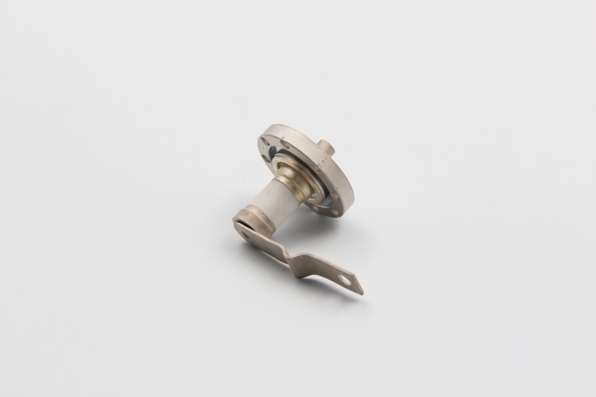 RF feedthroughs ignitor probe