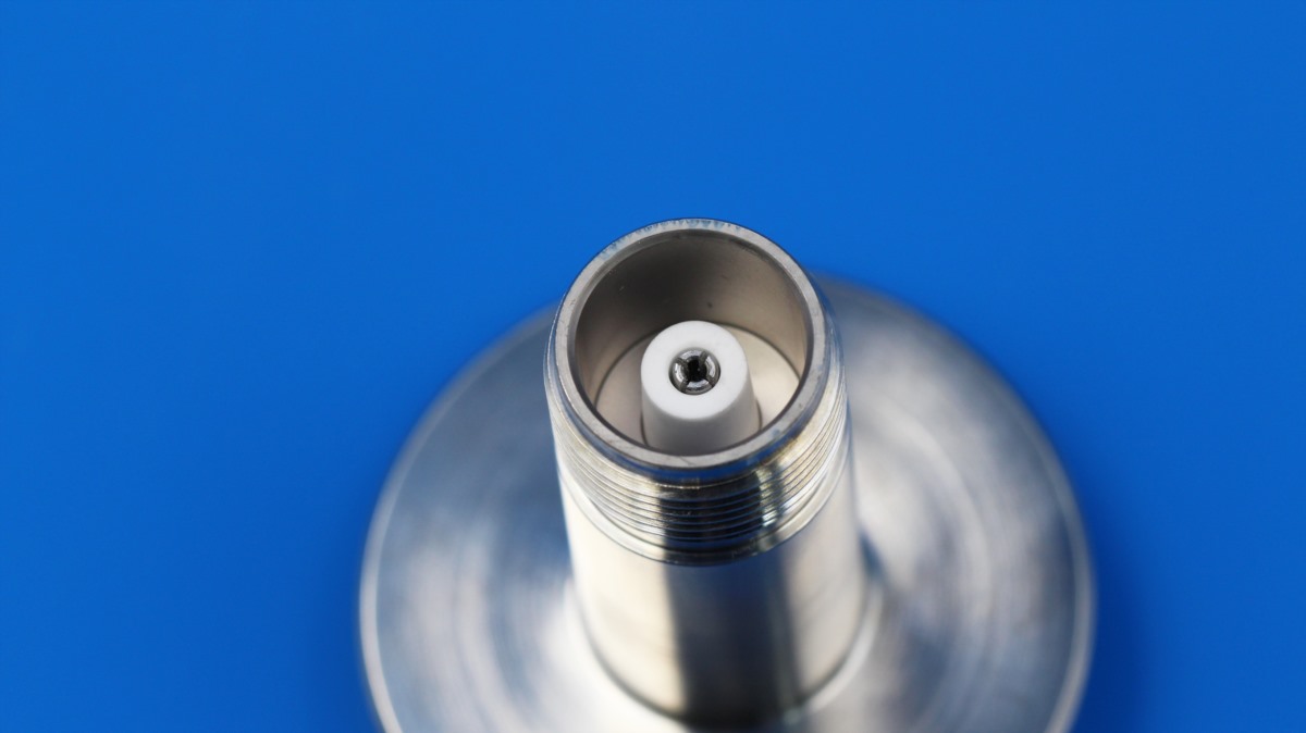 HN-Type Coaxial Connector – Flange Mount