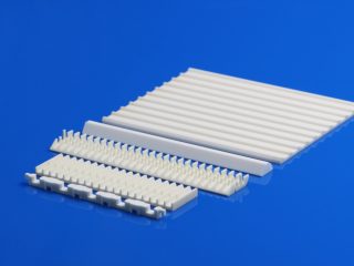 Alumina sintering setter plate in metal part manufacturing processes