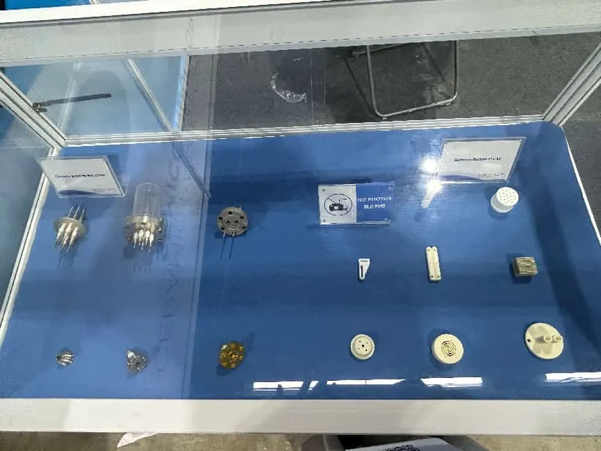 Featured Precison Ceramic Components Technial Ceramic Solution-Product Solutions