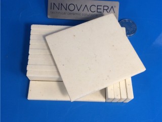 30 um Pore Size Porous Ceramic Plates|Porous ceramic plates with a 30-micrometer (30 μm) pore size are designed to allow controlled passage of fluids or gases through the material.Material Properties:   – Chemical Compatibility: The…