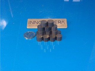 Silicon Nitride Ceramic Rods For CQD Plug|Silicon nitride ceramic rods are often used in various applications, including as components in CQD (Colloidal Quantum Dot) plugs or other electronic devices.Material Properties:   – Low Frictio…