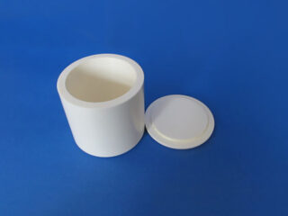An advanced ceramic crucible for smelting precious metals