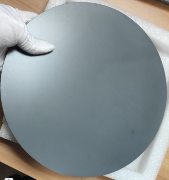 Hot pressing Aluminum Nitride Used For Semiconductor Fabrication Equipments