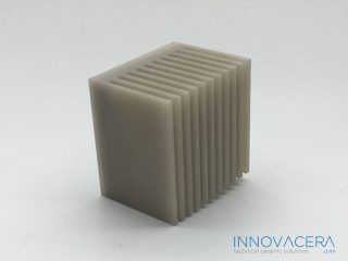 What are the applications of ceramic heat sinks for thermal management?