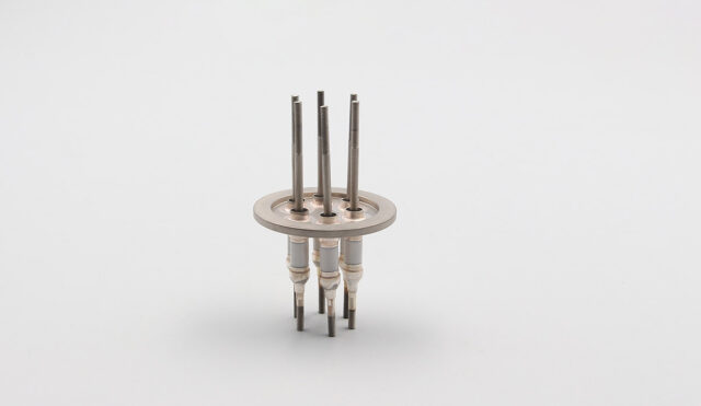 High-Performance Ceramic Multipin Feedthrough | Vacuum-Sealed, High Current, Custom Pins