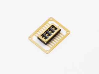 Ceramic Small Outline Package (CSOP)