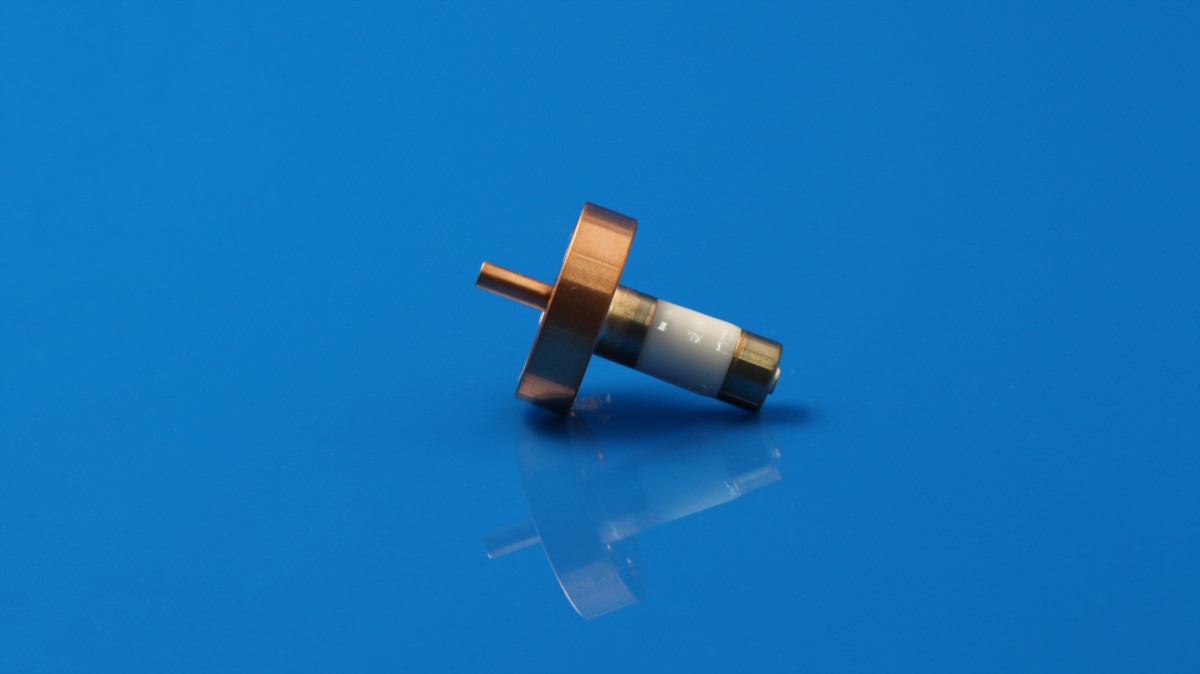 Optical Fiber Vacuum Feedthrough