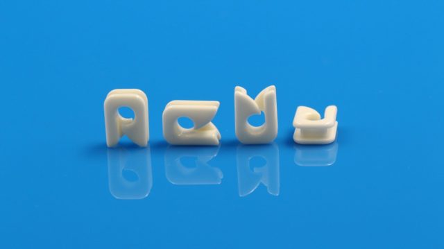 Textile Ceramic Guides for Acetate Tow Spinning