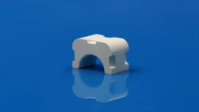 Boron Nitride (BN) Ceramics in High-Temperature Vacuum Furnaces and Heat Treatment Equipment Applications