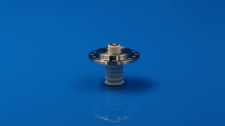 Small HV Feedthrough