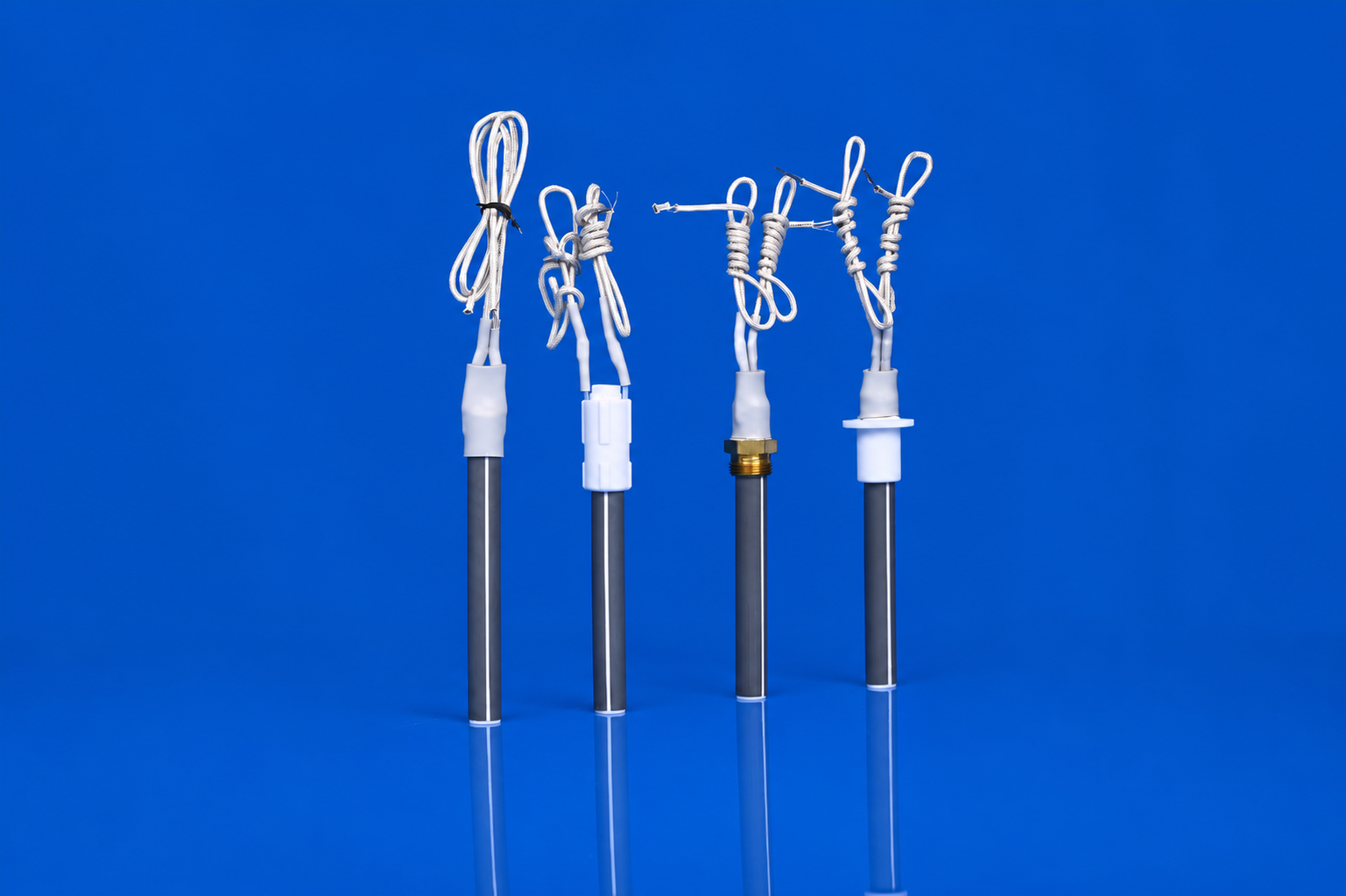 Alumina ceramic igniters for biomass pellet stoves and boilers