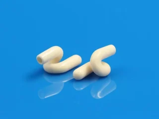 Why Ceramic Pigtail Guides Matter in High-Speed Textile Manufacturing