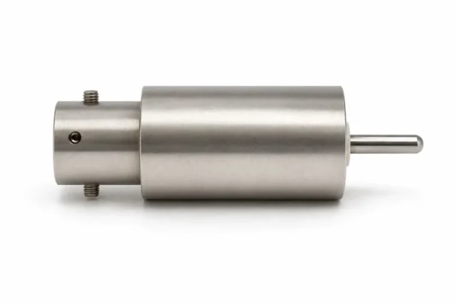 Shielded Vacuum Feedthrough