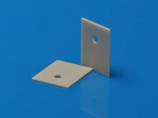 パワー半導体向けAlNセラミック絶縁放熱板
